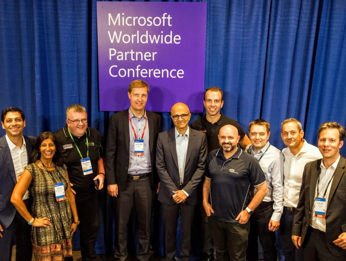 Satya Narayana and Mark Smith at World Wide Partner Conference